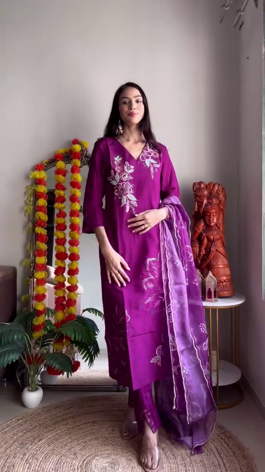 Festive or Casual Daywear Multi Shade Kurta Set